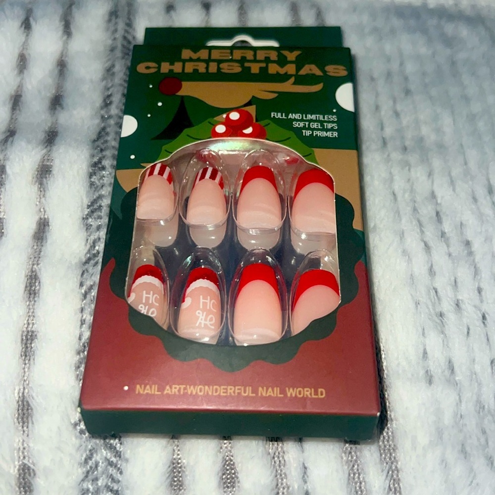 Christmas press on nails